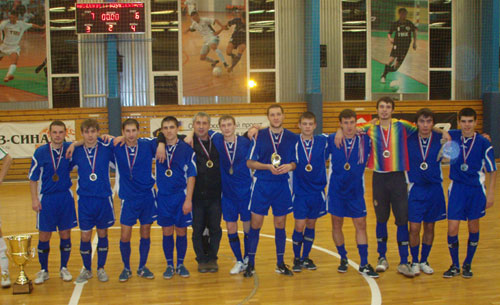 На фото сборная команда СФУ по мини-футболу